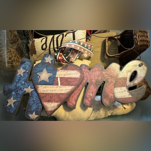 Primitives - Picture 7 of 8